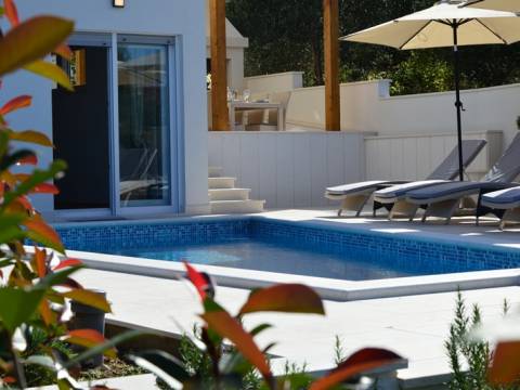Beautiful smaller villa with pool for sale, Ciovo, Trogir