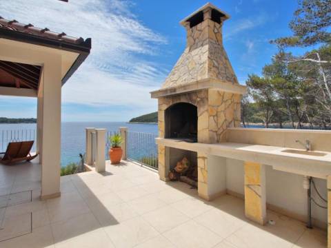 Prelijepa villa na prodaju, Korčula jug