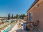 Pula, surroundings, fantastic house with a lot of additional content