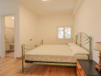 Umag, apartment in an extraordinary location, 2nd row to the sea!