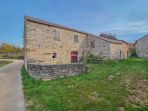 Oprtalj surroundings, stone house with a spacious plot in a quiet location