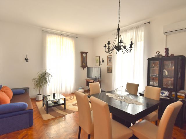 Prodaja prekrasnog stana u neposrednoj blizini Straduna, Dubrovnik 