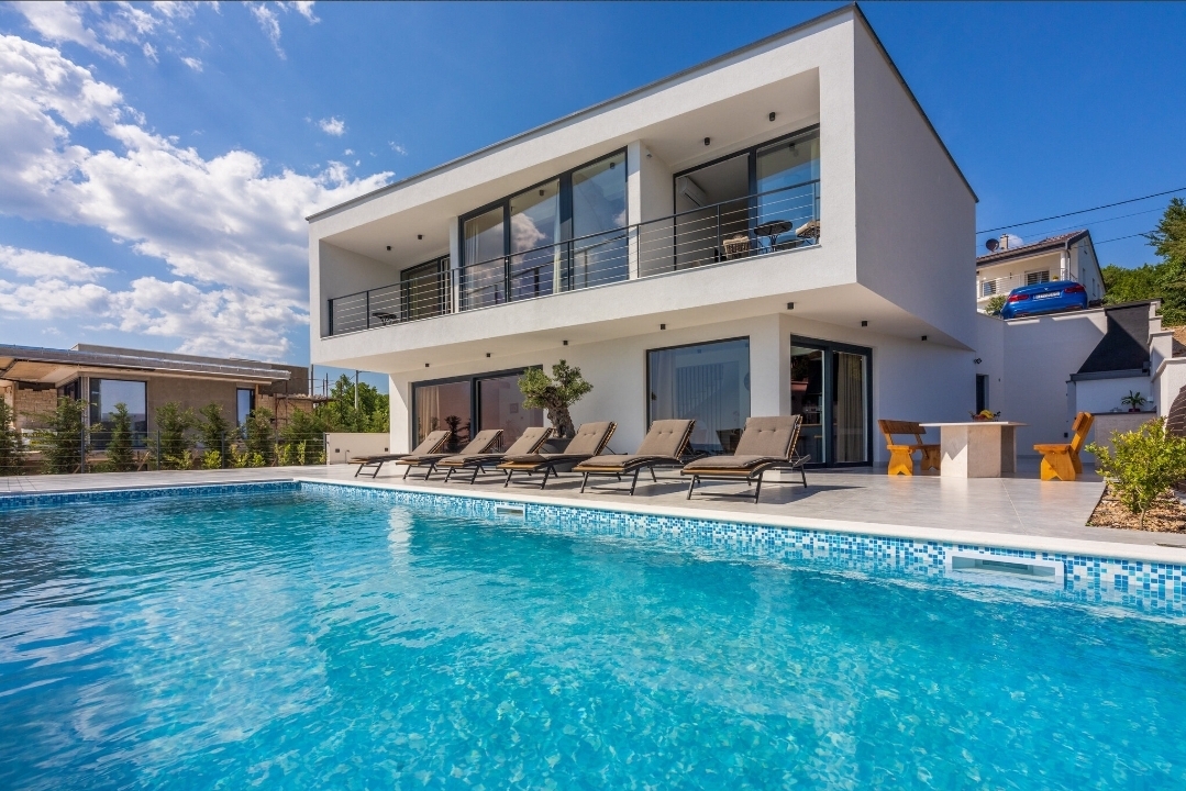 Newly built villa with a beautiful view seaview, Crikvenica