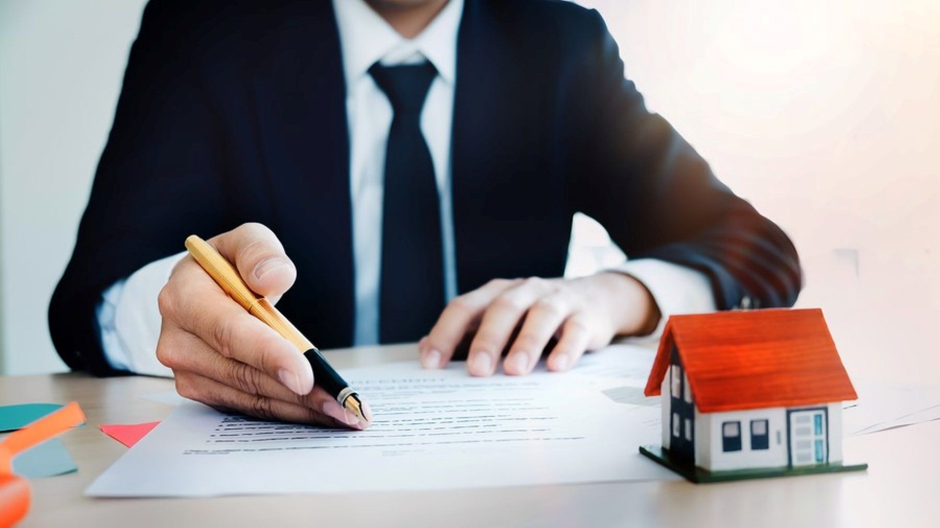 Why to hire a real estate agency?