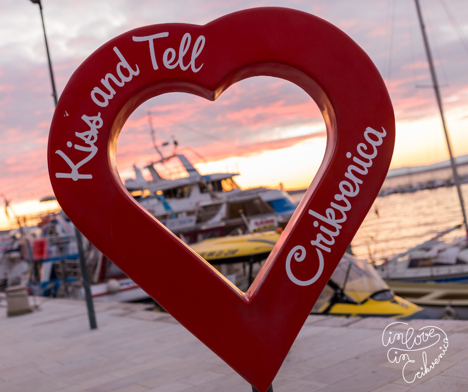 Want to know where are the best places to kiss in Crikvenica?